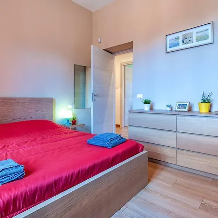 Vatican Caracciolo Apartment