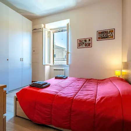 Vatican Caracciolo Apartment
